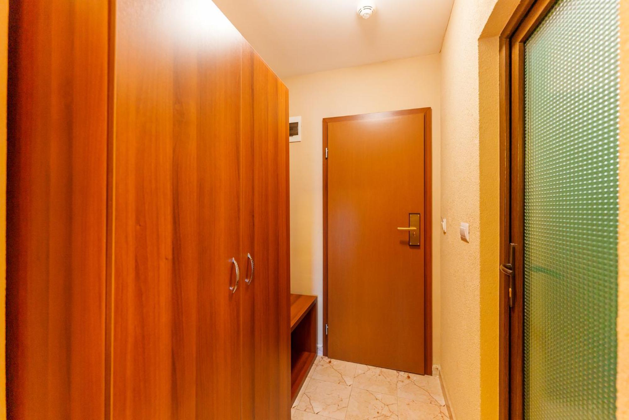Hotel Crisana アラド エクステリア 写真